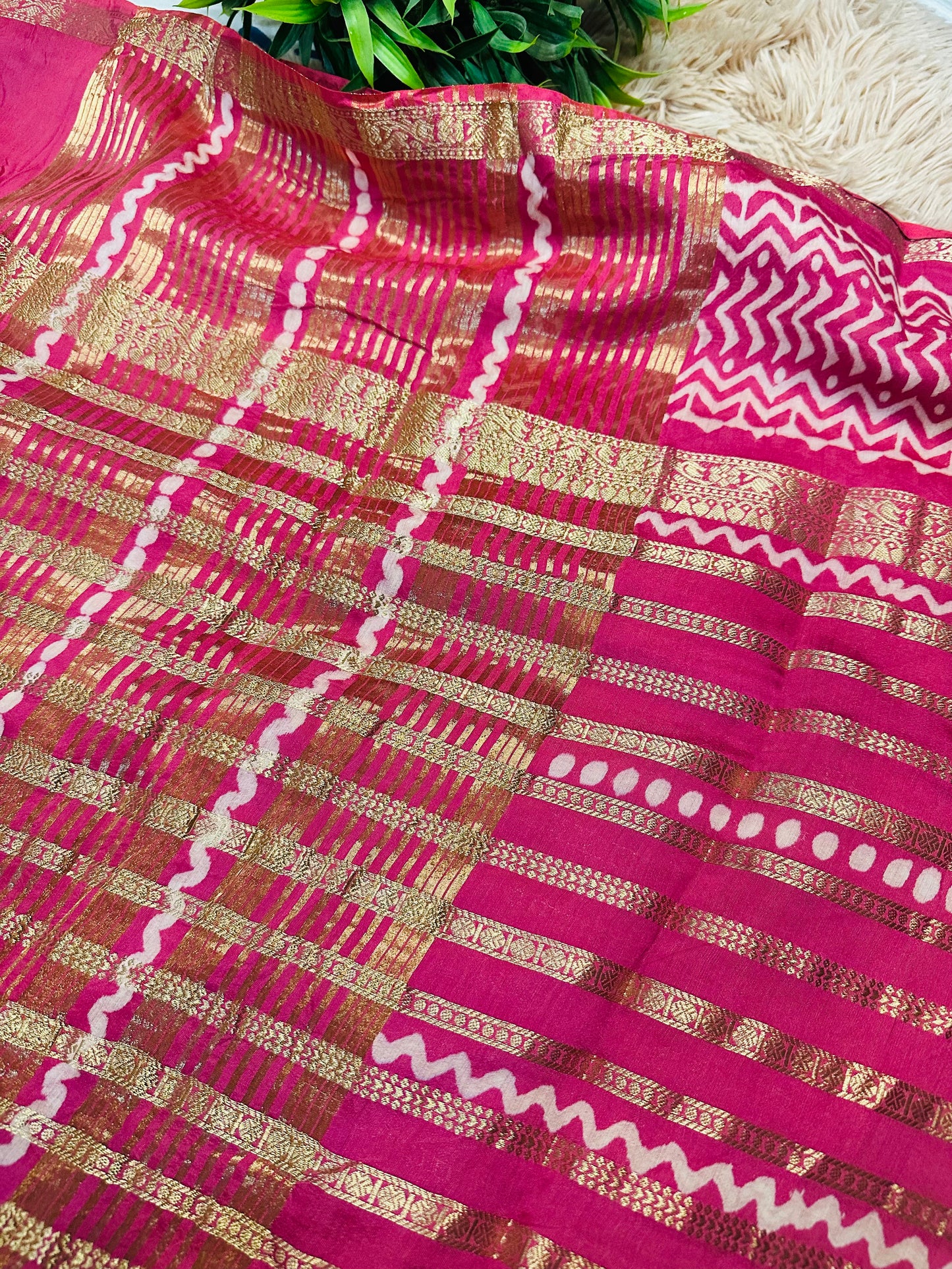 Dark Pink Printed Pure Mul Cotton Saree With Zari Pattern Stripes