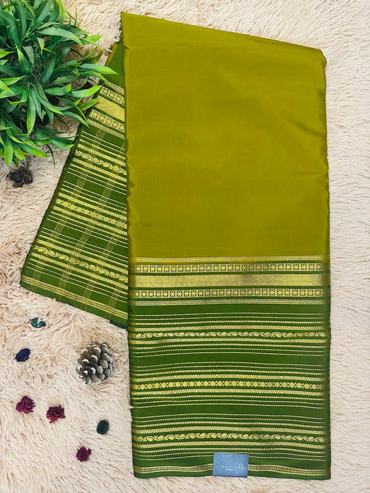 Mehendi Green Premium KSIC Mysore Crepe Silk Saree (Contrast Border)