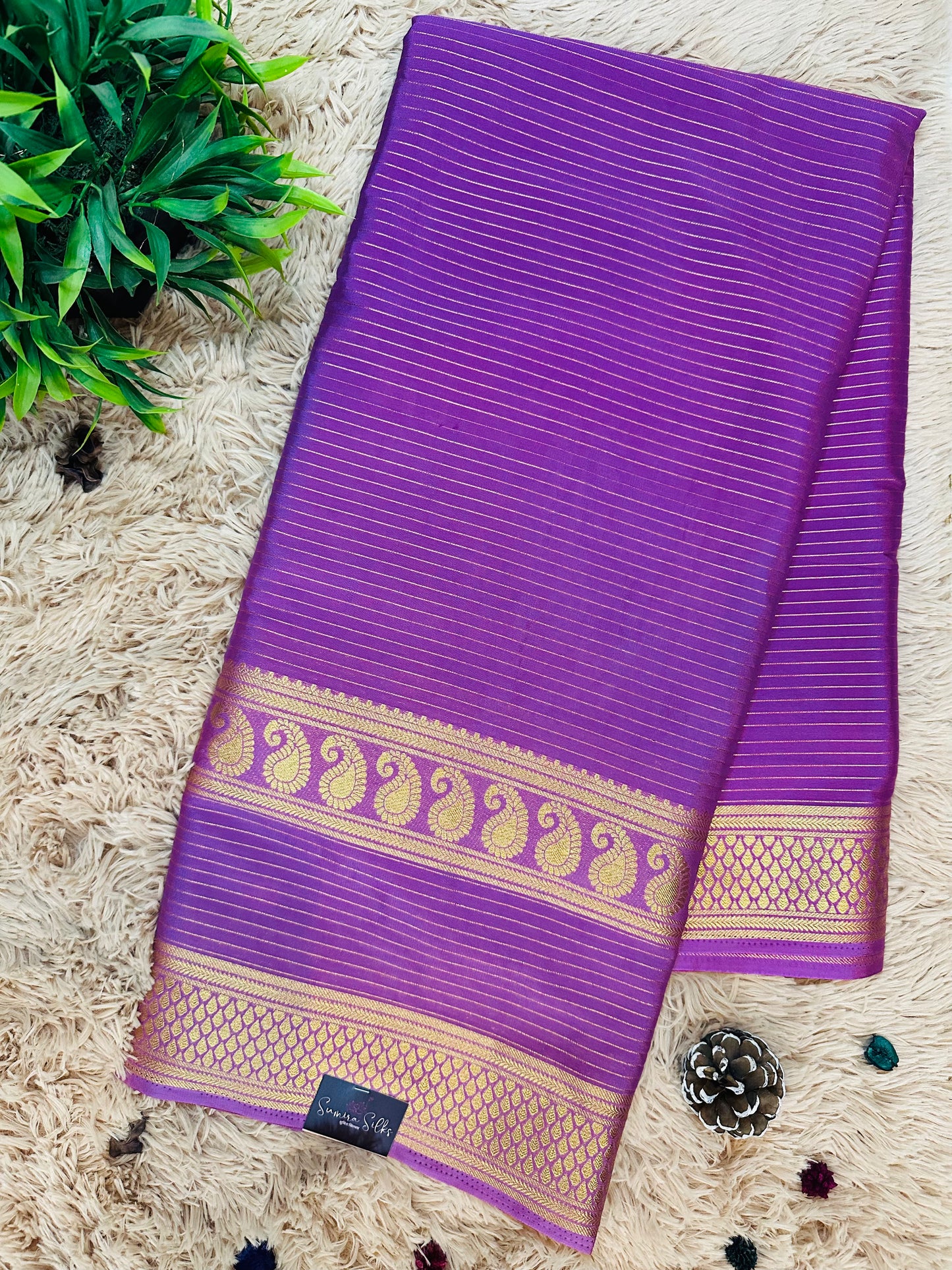 Onion Pink Premium KSIC Mysore Crepe Silk Saree with Mango Border(Zari Stripes)