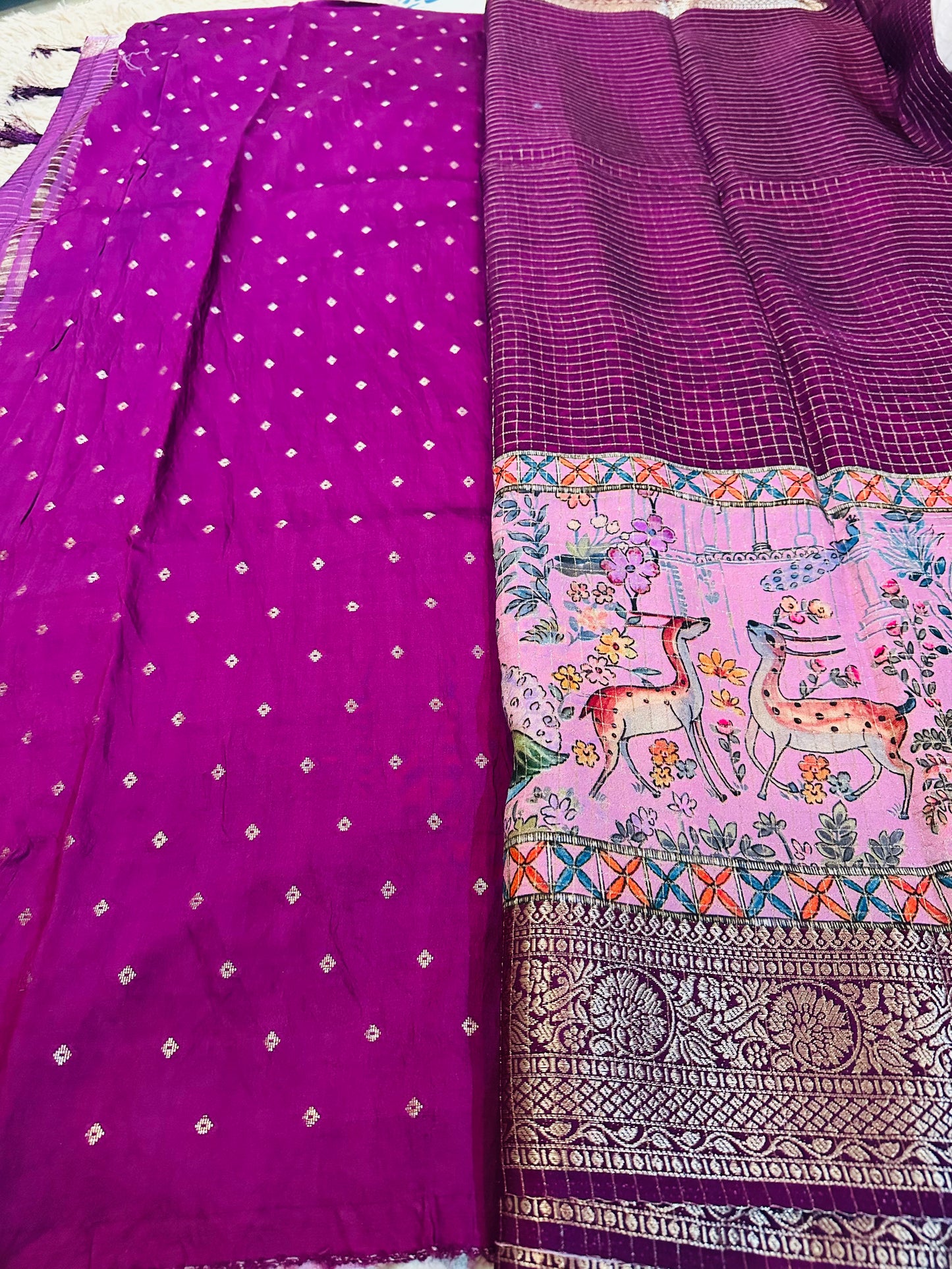 Pink Pure Viscose 3D Printed Saree With Zari Border