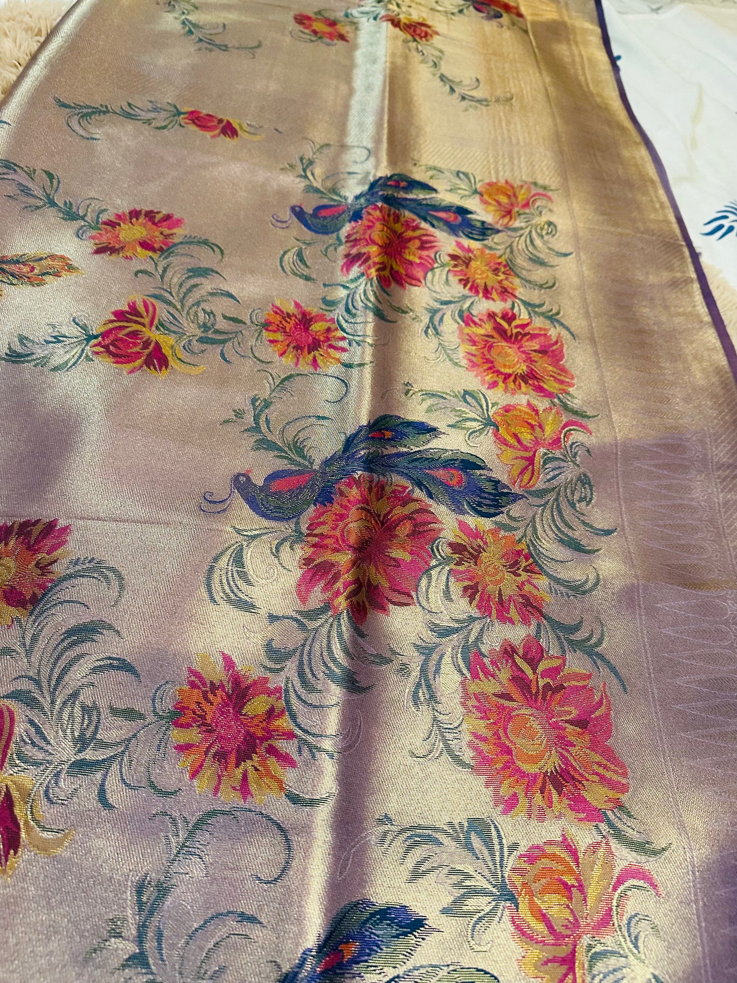 Glossy Light Purple Silk Peacock and Floral Handwoven Saree