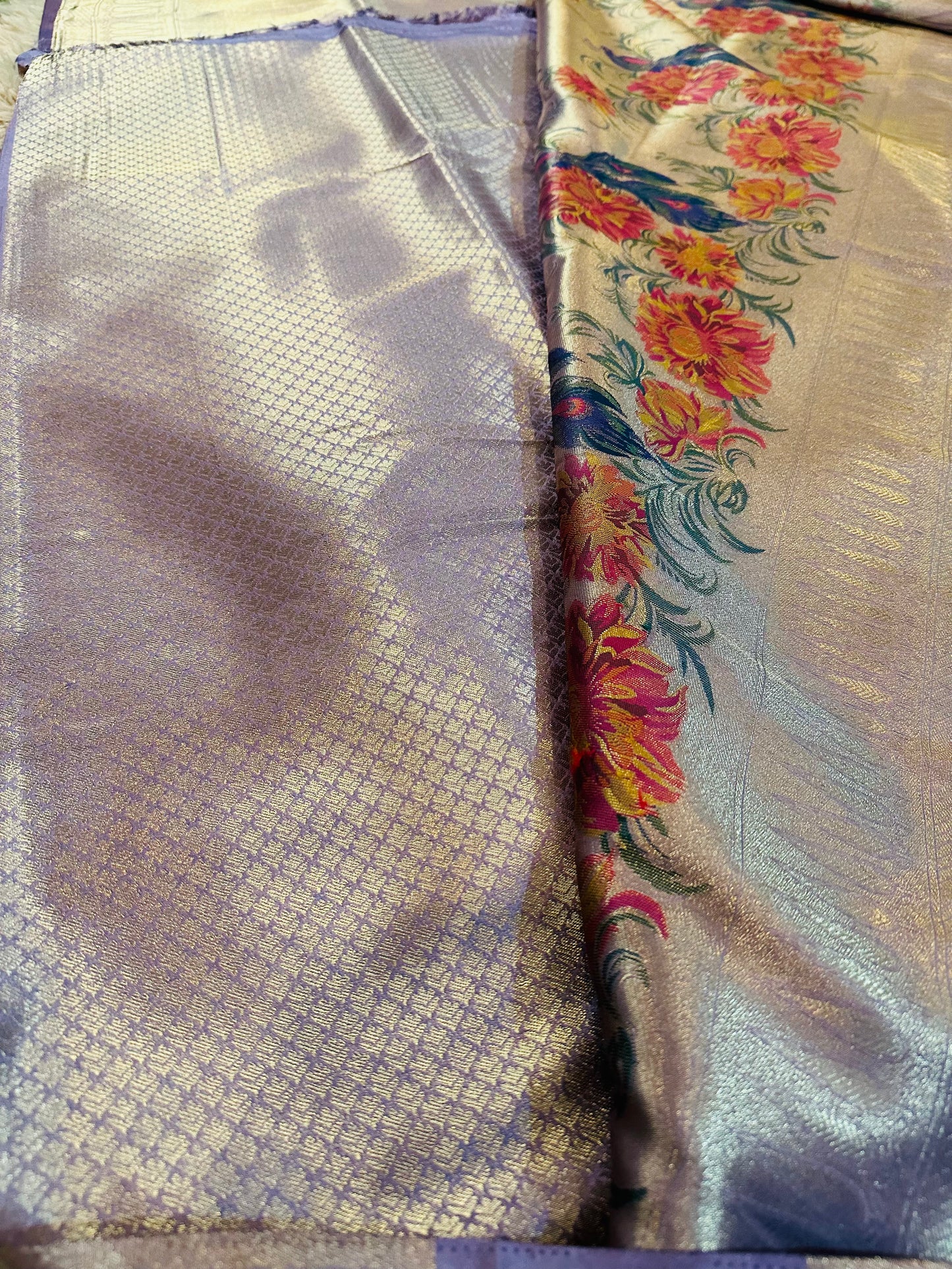 Glossy Light Purple Silk Peacock and Floral Handwoven Saree