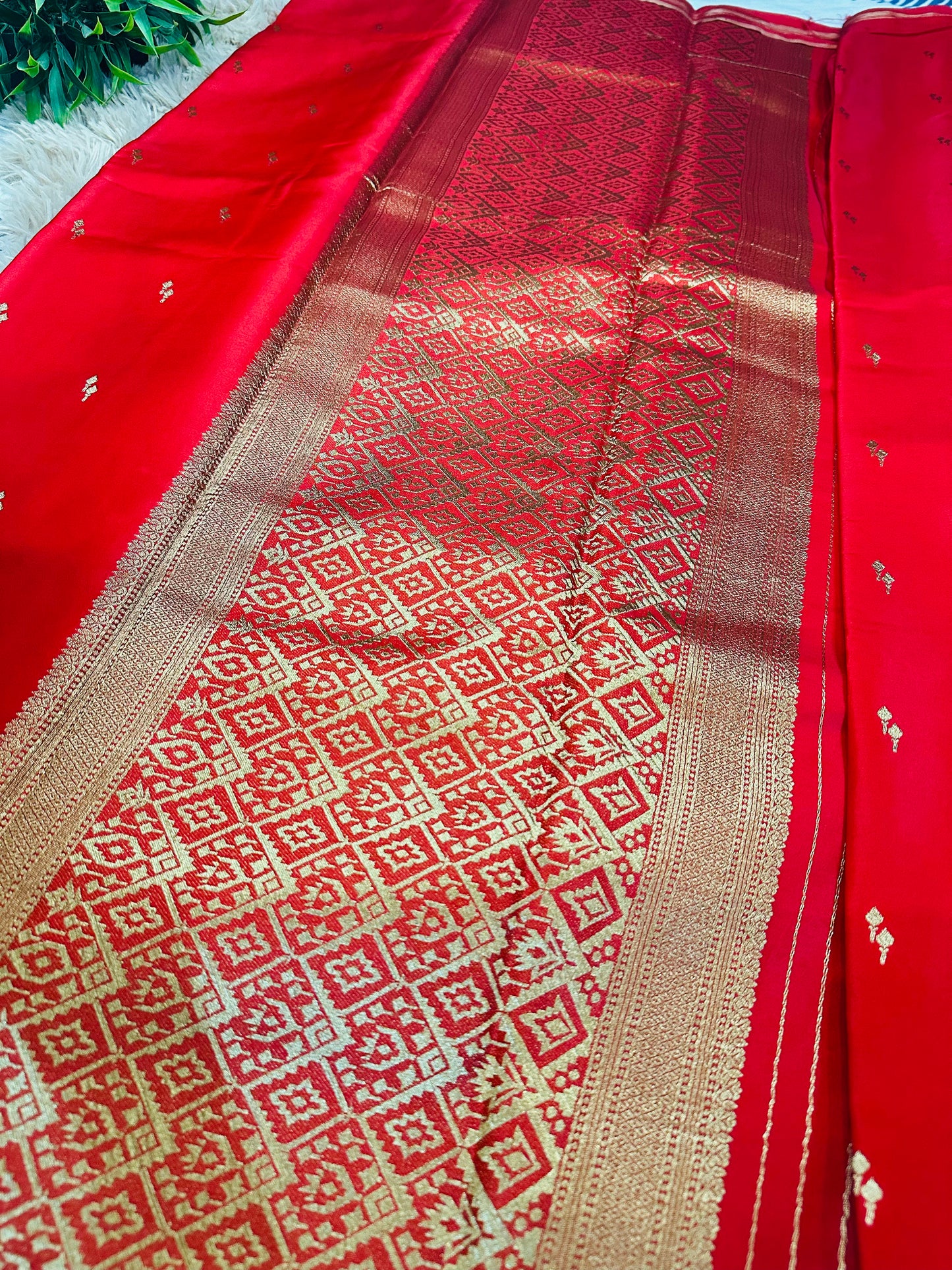 Bright Red Gajji Silk With Zari Buttis(Motifs) Saree